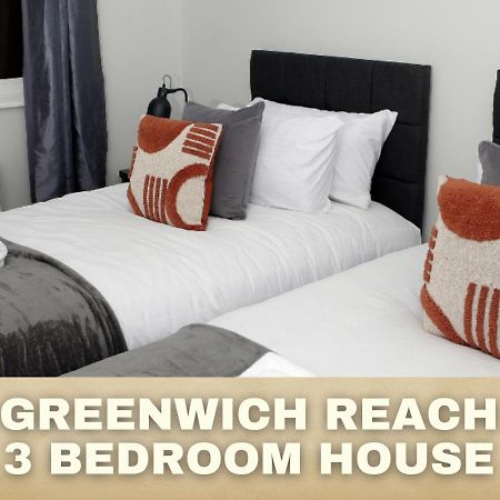 3-Bed House With Parking Near London O2 Apartment ภายนอก รูปภาพ