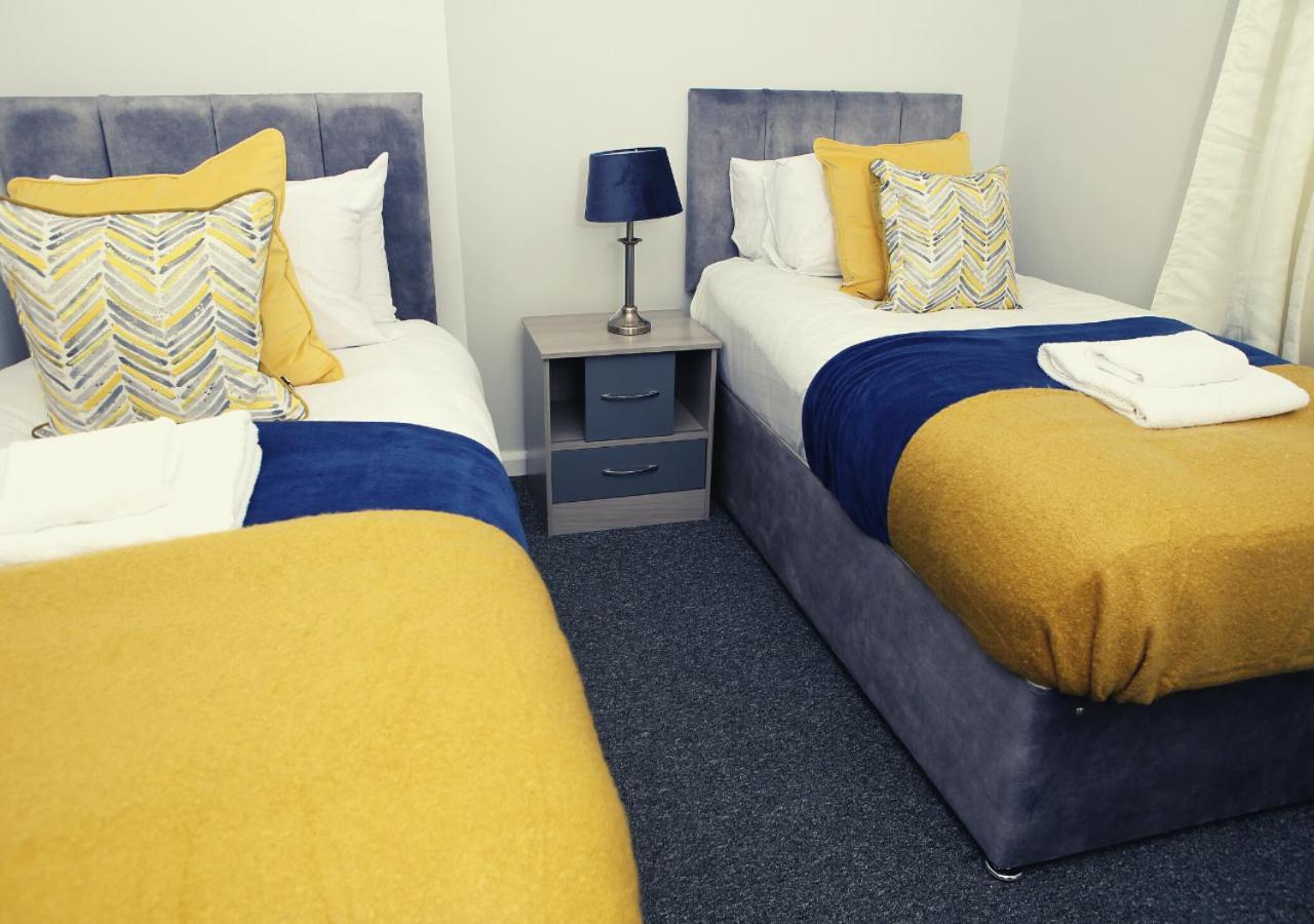 3-Bed House With Parking Near London O2 Apartment ภายนอก รูปภาพ